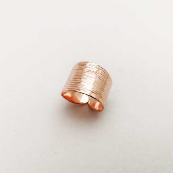 rezgyuru_voros_klasszik