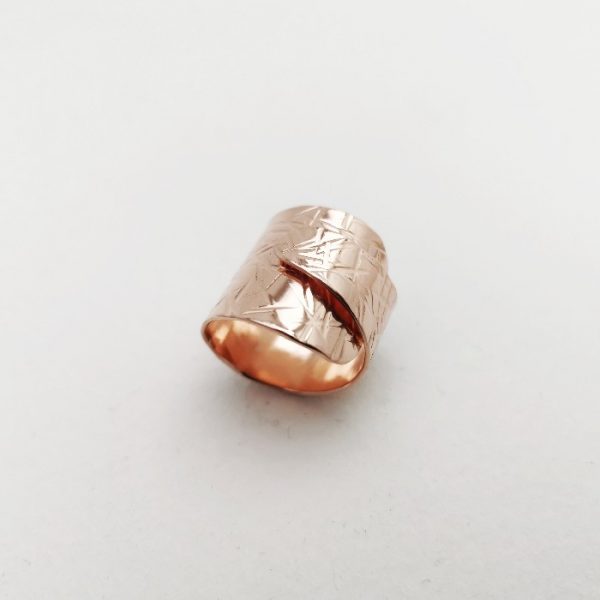 rezgyuru_vorosrez_zakkos